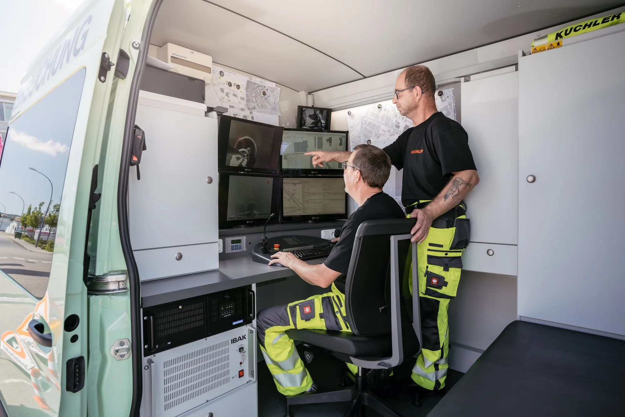 Kanalreinigung in Schalkham mit professioneller Ausrüstung